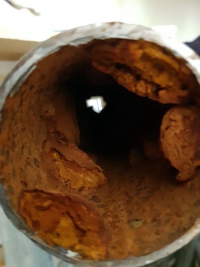 suciedad y basura dentro de nuestras tuberías 